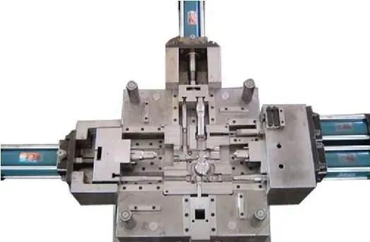 注塑模具行位机构驱动最底有多难 看完你就懂了